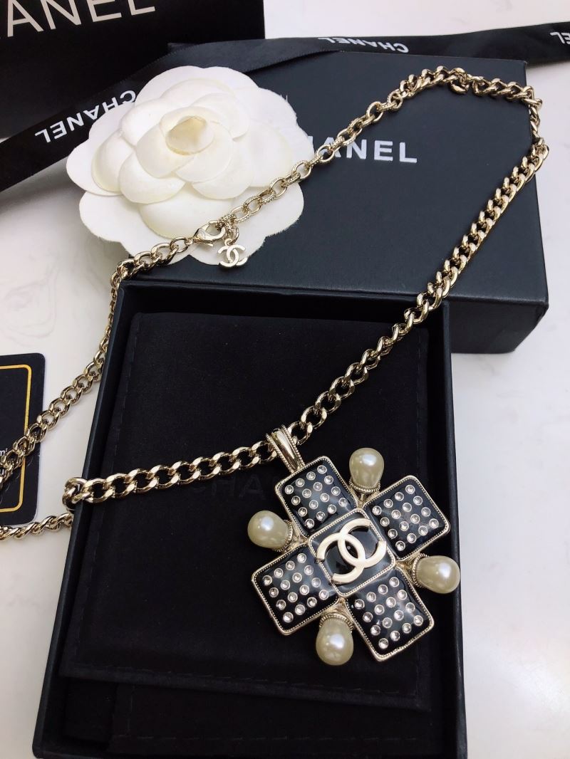 Ch**el necklaces